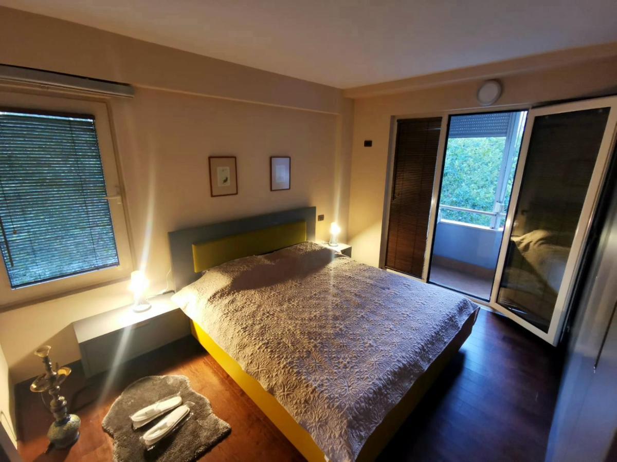 Апартаменты The Cozy Flat Тирана Экстерьер фото